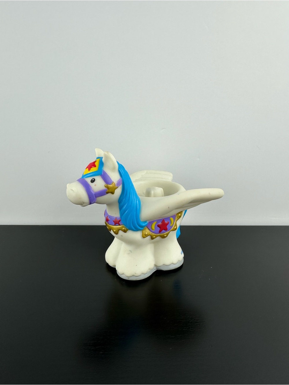 Fisher Price Castle Royale Pegasus Horse Medieval Flying Toy 2005 Mattel Read